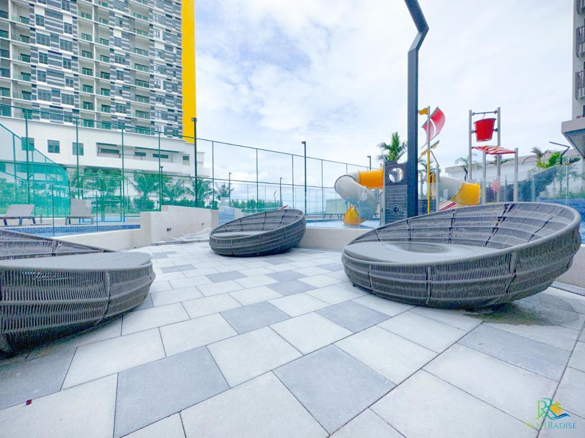 Bali Sea View Residences Melaka At Stayrene Exterior foto
